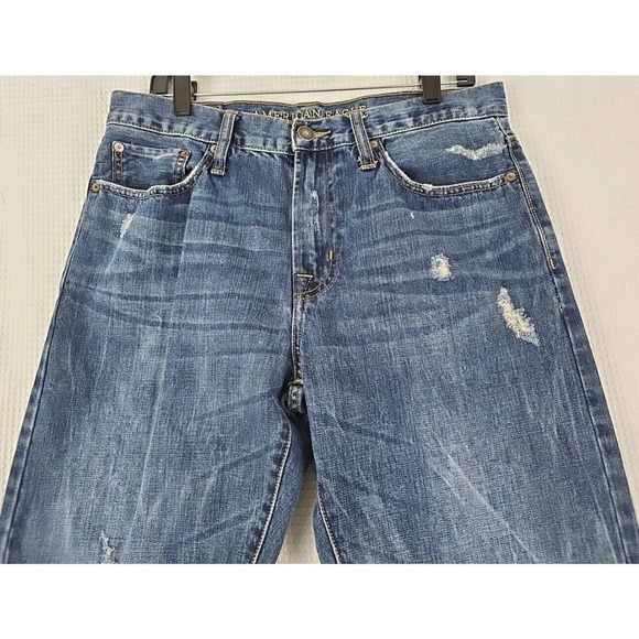 American Eagle ~Men's Size 32/34~ Blue Denim Relaxed Straight Jeans Distressed. - Picture 3 of 12